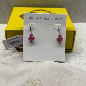 Kendra Scott Small Abbie Drop Earrings 💛 NEW 💛